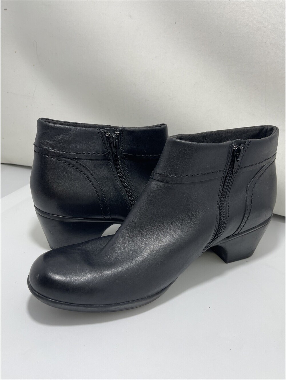 Clarks Women's 12N Leather Ankle Booties Ingalls Thames Black Boots Side Zipper
